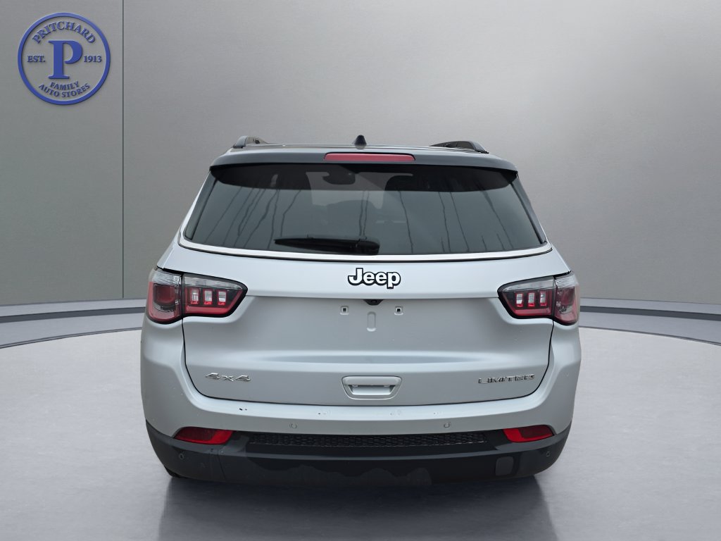 Used 2025 Jeep Compass Limited AWD/4WD image 6