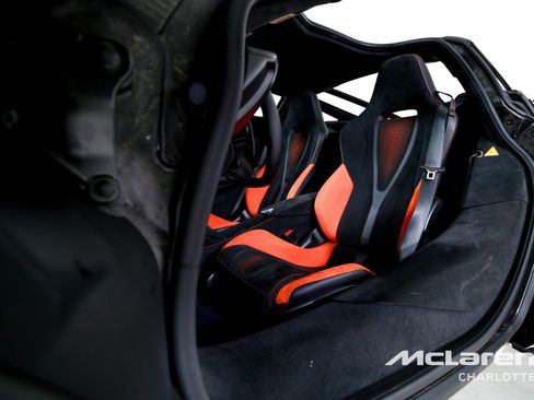 New 2025 McLaren 750S image 12