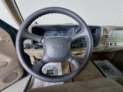 Used 1998 Chevrolet Tahoe 4WD w/ Cold-Climate Pkg image 13