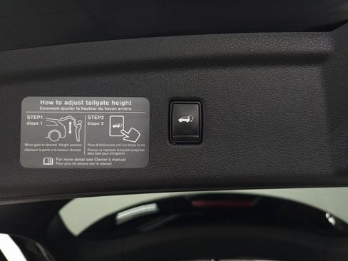 Used 2021 INFINITI QX50 Essential w/ Convenience Package image 10