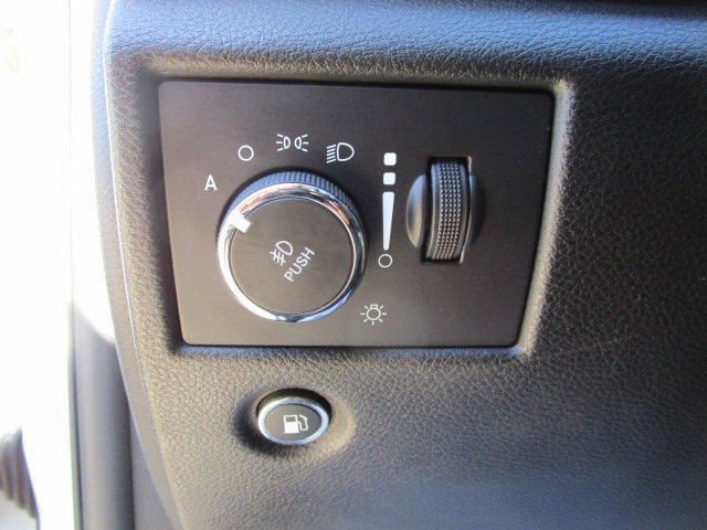Used 2020 Jeep Grand Cherokee Summit w/ Platinum Series Group AWD/4WD image 14