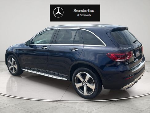 Used 2021 Mercedes-Benz GLC 300 4MATIC image 3