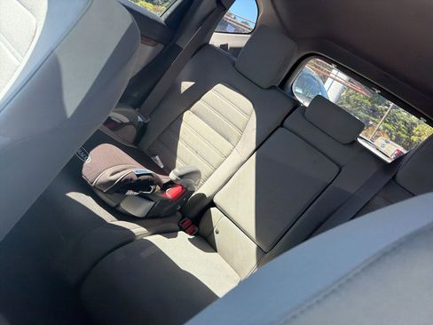 Used 2017 Honda CR-V EX image 10