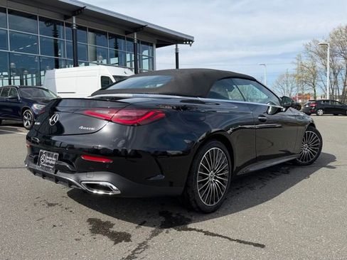 Used 2025 Mercedes-Benz CLE 300 4MATIC Cabriolet image 7