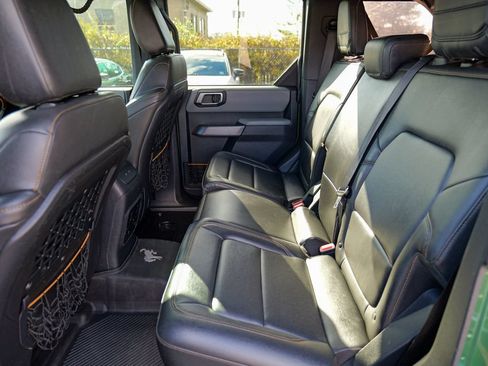Used 2022 Ford Bronco Badlands w/ Sasquatch Package AWD/4WD image 26