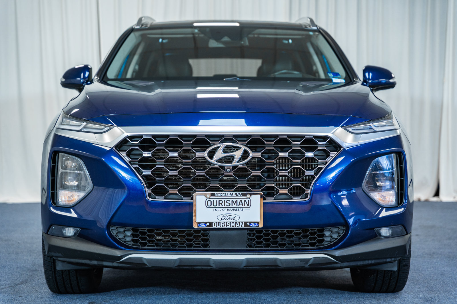 Used 2019 Hyundai Santa Fe AWD image 2