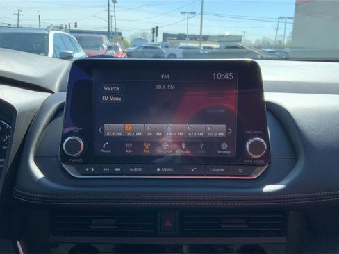 Used 2024 Nissan Rogue S image 13