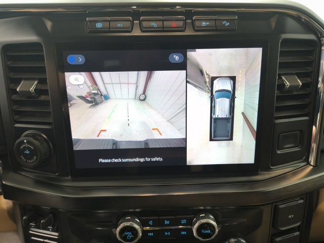 Used 2023 Ford F350 Lariat w/ Lariat Ultimate Package AWD/4WD image 32