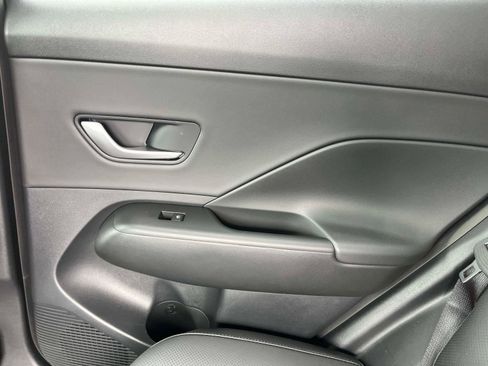 Used 2026 Hyundai Kona SEL Premium image 15