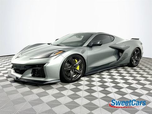 Used 2023 Chevrolet Corvette Z06 w/ Engine Appearance Package image 3
