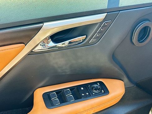 Used 2022 Lexus RX 350 FWD w/ Premium Package image 21