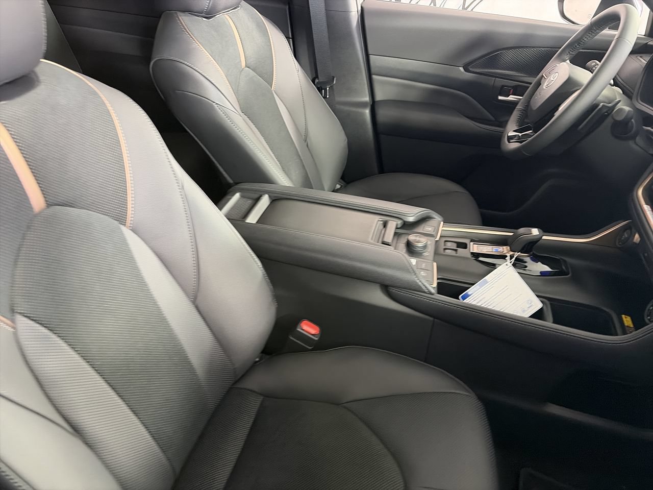 New 2026 Toyota Grand Highlander AWD Hybrid image 25