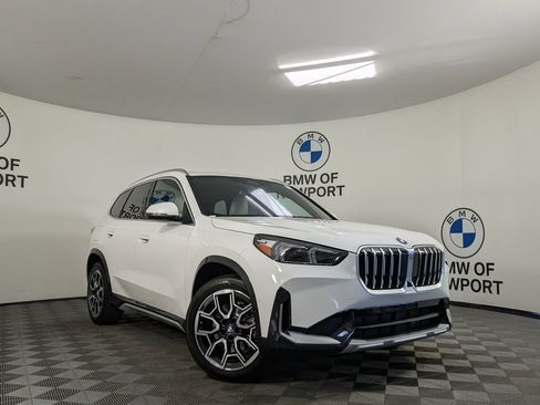 New 2026 BMW X1 xDrive28i w/ Technology Package AWD/4WD image 3