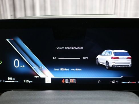 Certified 2024 BMW X5 xDrive40i w/ M Sport Package image 21