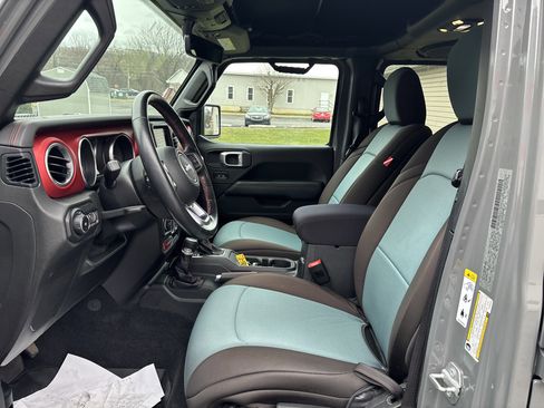 Used 2019 Jeep Wrangler Unlimited Rubicon image 22