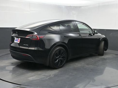 Used 2025 Tesla Model Y Long Range AWD/4WD image 20