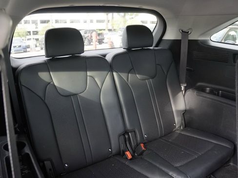 Used 2022 Kia Sorento S image 21