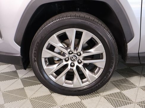 Used 2024 Toyota RAV4 XLE Premium FWD image 17