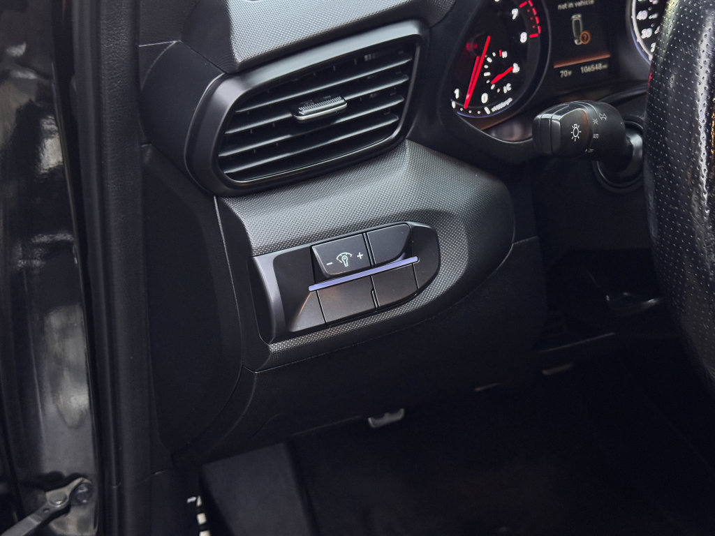 Used 2019 Hyundai Veloster N N FWD image 17