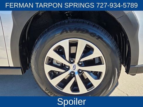 Used 2025 Subaru Outback 2.5i 4D Sport Utility image 12