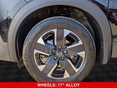 Certified 2025 Nissan Kicks SV AWD/4WD image 11