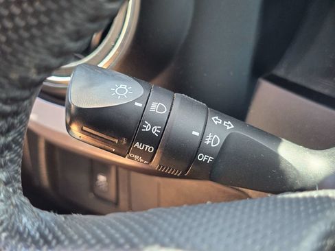 Used 2021 Toyota Tacoma TRD Off-Road w/ Technology Package AWD/4WD image 51
