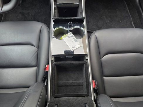Used 2018 Tesla Model 3 Long Range image 29