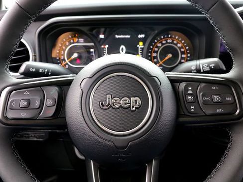 New 2026 Jeep Gladiator Sport image 11