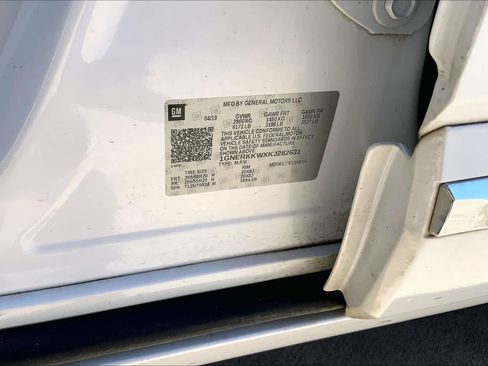 Used 2019 Chevrolet Traverse Premier w/ LPO, Floor Liner Package FWD image 34