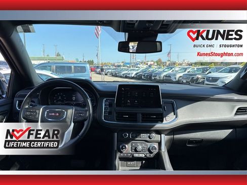 Used 2023 GMC Yukon SLT image 43