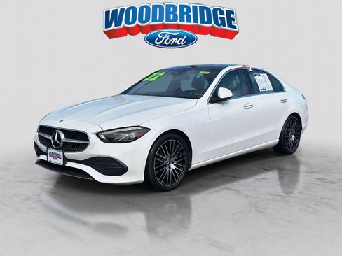 Used 2022 Mercedes-Benz C 300 4MATIC Sedan image 2