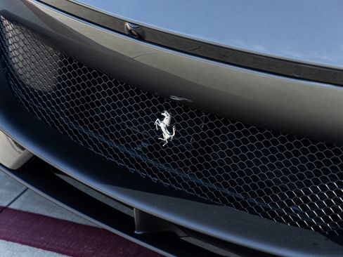 Used 2024 Ferrari Purosangue image 18