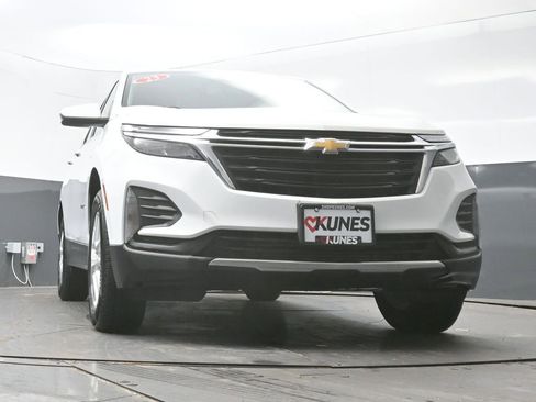 Used 2023 Chevrolet Equinox LT AWD/4WD image 49