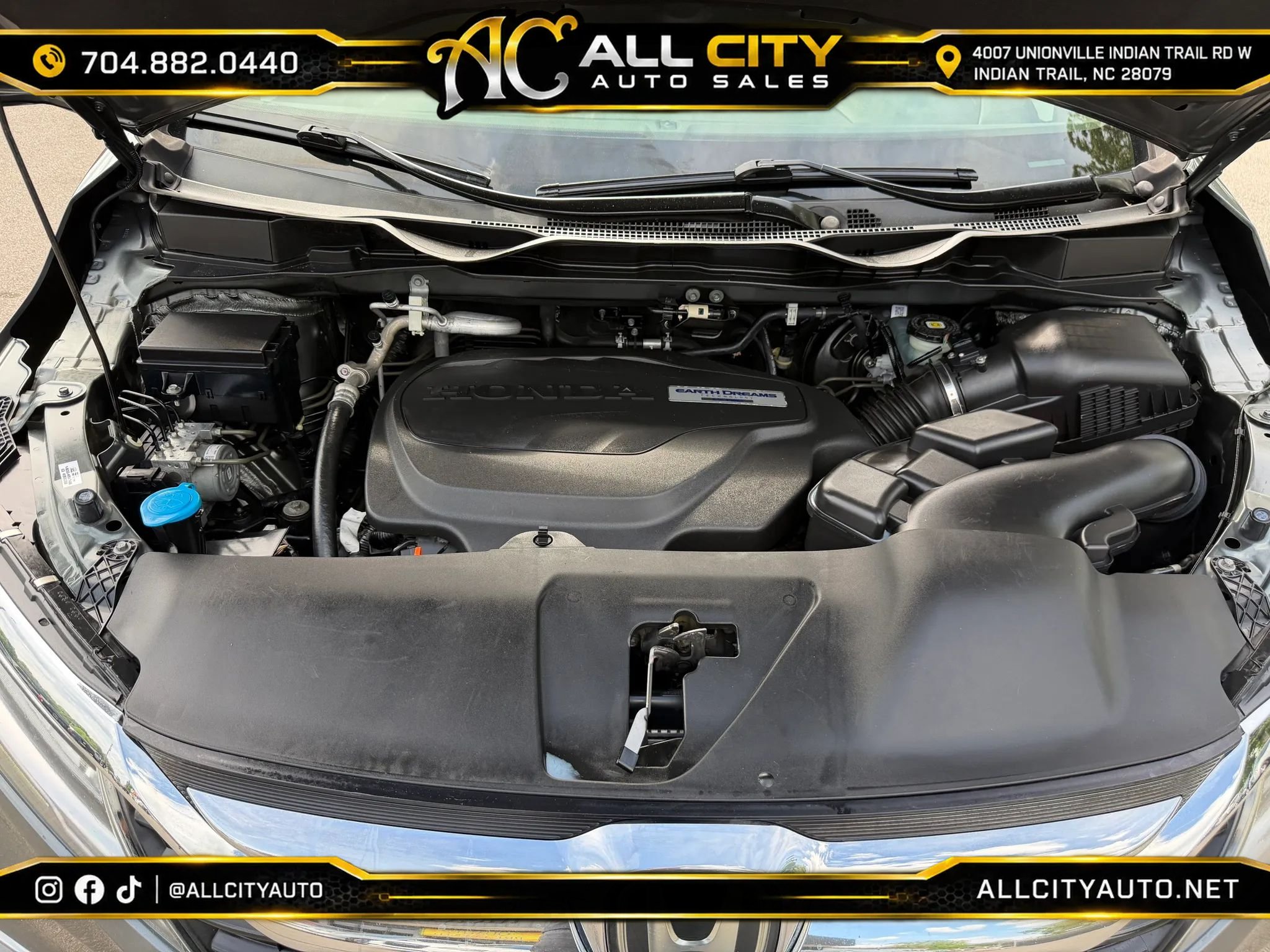 Used 2018 Honda Odyssey Elite image 54