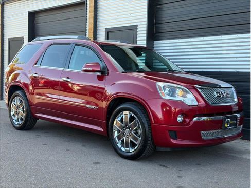 Used 2012 GMC Acadia Denali image 12