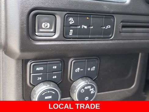 Used 2021 Chevrolet Suburban Z71 image 26