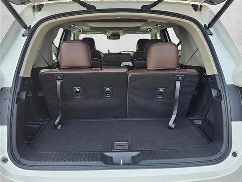 New 2025 Honda Pilot Elite image 9