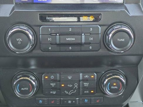 Used 2020 Ford F250 Lariat w/ Lariat Value Package image 16