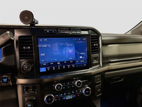 Used 2024 Ford F250 Lariat w/ Lariat Ultimate Package AWD/4WD image 15