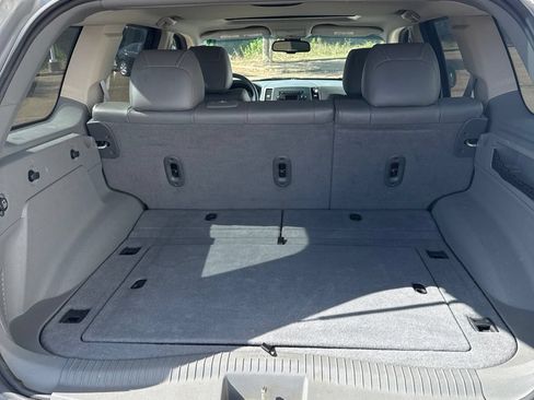 Used 2006 Jeep Grand Cherokee Limited RWD image 9