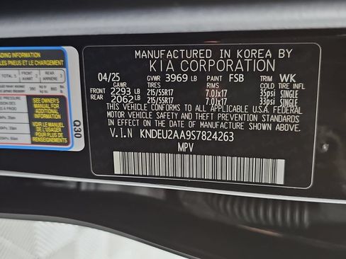 Used 2025 Kia Seltos S FWD image 31