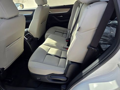 New 2026 MAZDA CX-90 Plug-In Hybrid w/ Preferred image 15