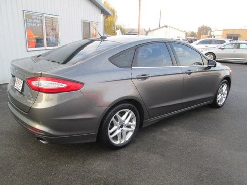 Used 2013 Ford Fusion SE image 6