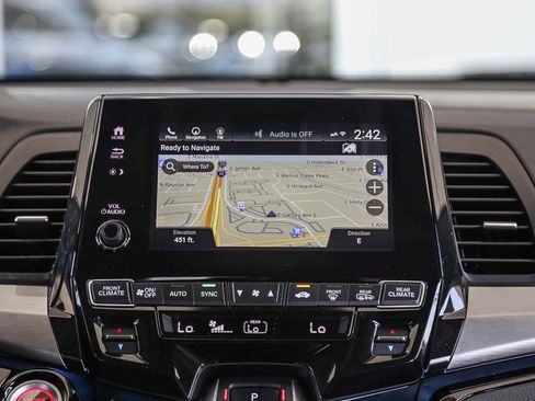 Certified 2023 Honda Odyssey Touring image 17