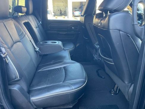 Used 2022 RAM 3500 Limited AWD/4WD image 18