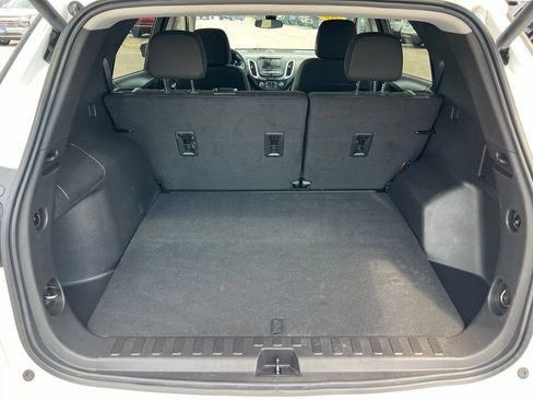 Used 2023 Chevrolet Equinox LT AWD/4WD image 27