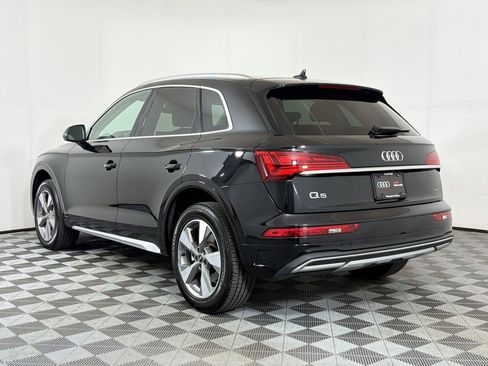 Used 2023 Audi Q5 2.0T Premium w/ Convenience Package AWD/4WD image 3