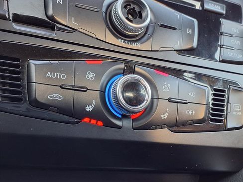 Used 2013 Audi A4 2.0T Premium w/ Convenience Pkg image 6