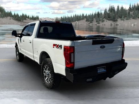 Used 2021 Ford F250 Lariat w/ Lariat Ultimate Package AWD/4WD image 5