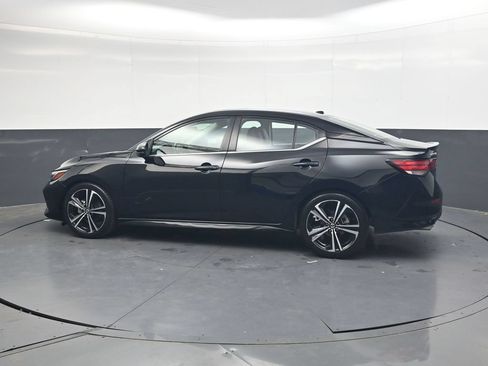 Used 2022 Nissan Sentra SR w/ SR Premium Package FWD image 12